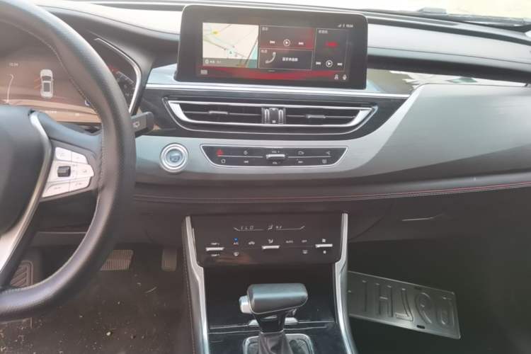 Used CHANGAN CS75 2021 Honor Million Edition 280T DCT Prestige Model Audio And AC Panel