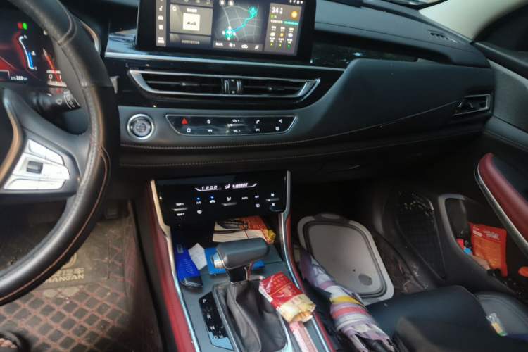 Used CHANGAN CS75 2021 Honor Million Edition 280T DCT Luxury Model Audio And AC Panel