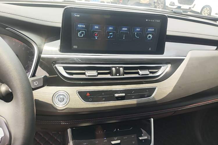 Used CHANGAN CS75 2021 Honor Million Edition 280T Manual Elite Model Audio And AC Panel