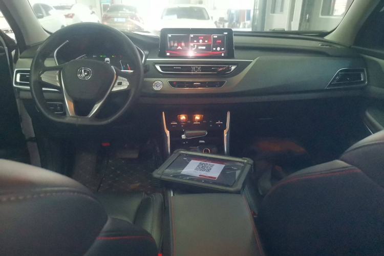 Used CHANGAN CS75 2021 Honor Million Edition 280T DCT Luxury Model Center Console