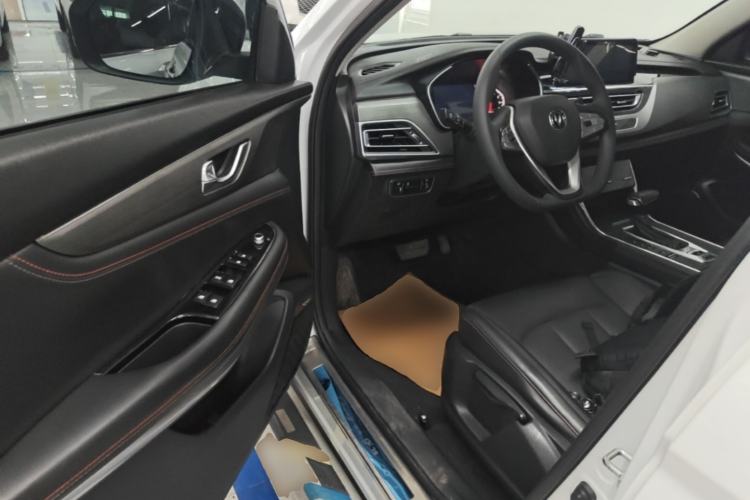 Used CHANGAN CS75 2021 Honor Million Edition 280T DCT Luxury Model Driver Seat