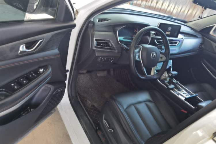 Used CHANGAN CS75 2021 Honor Million Edition 280T DCT Prestige Model Driver Seat