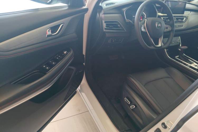 Used CHANGAN CS75 2021 Honor Million Edition 280T DCT Prestige Model Driver Seat