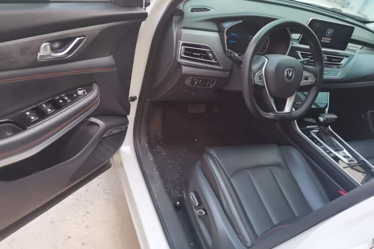 Used CHANGAN CS75 2021 Honor Million Edition 280T DCT Prestige Model Driver Seat