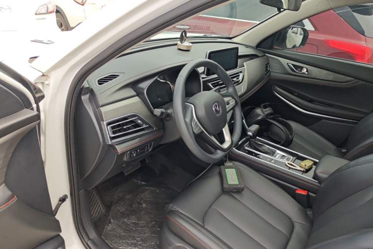 Used CHANGAN CS75 2021 Honor Million Edition 280T DCT Luxury Model Driver Seat