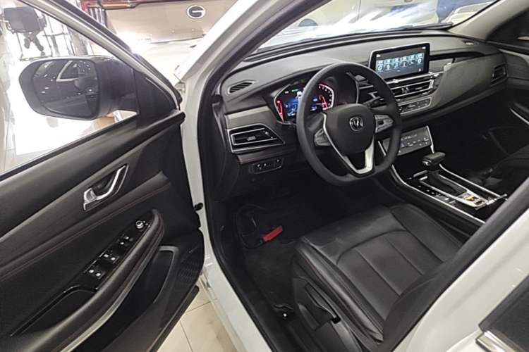 Used CHANGAN CS75 2021 Honor Million Edition 280T DCT Luxury Model Driver Seat