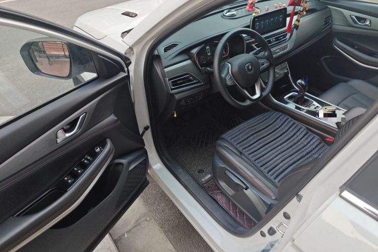 Used CHANGAN CS75 2021 Honor Million Edition 280T Manual Elite Model Driver Seat