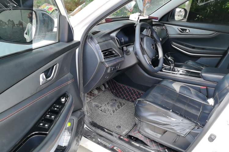 Used CHANGAN CS75 2021 Honor Million Edition 280T Manual Elite Model Driver Seat