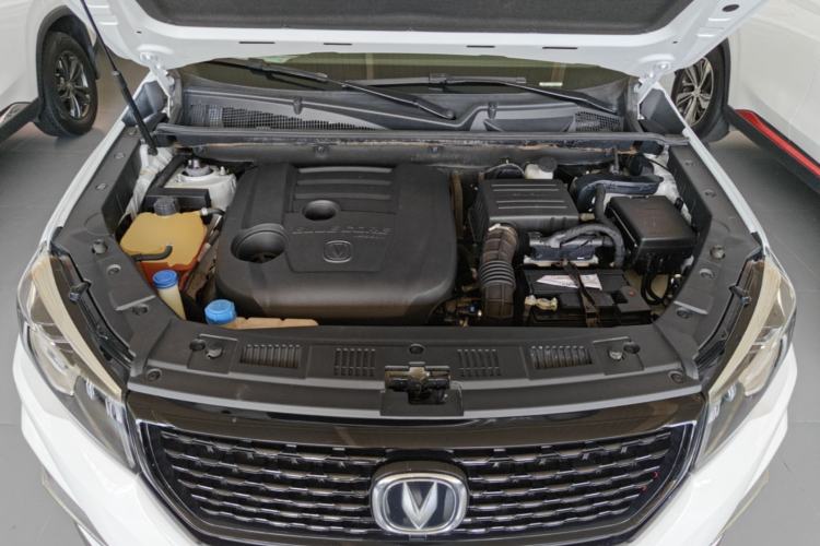 Used CHANGAN CS75 2021 Honor Million Edition 280T DCT Luxury Model Engine Bay