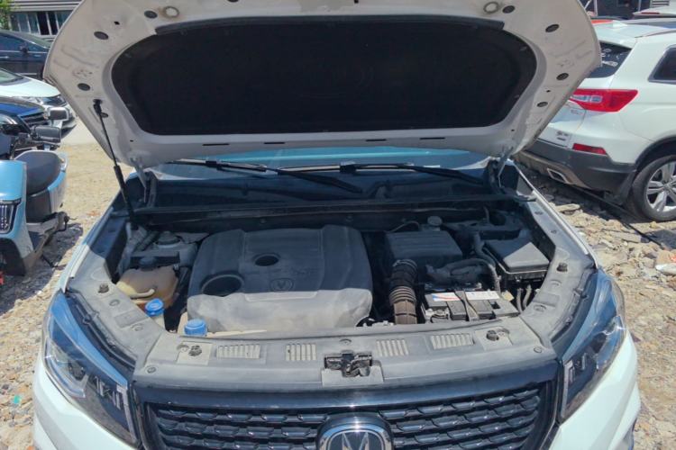 Used CHANGAN CS75 2021 Honor Million Edition 280T DCT Luxury Model Engine Bay