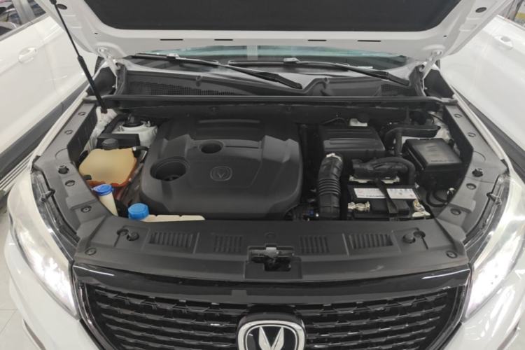 Used CHANGAN CS75 2021 Honor Million Edition 280T DCT Luxury Model Engine Bay