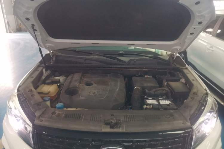 Used CHANGAN CS75 2021 Honor Million Edition 280T DCT Luxury Model Engine Bay