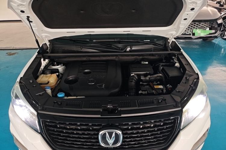 Used CHANGAN CS75 2021 Honor Million Edition 280T DCT Luxury Model Engine Bay