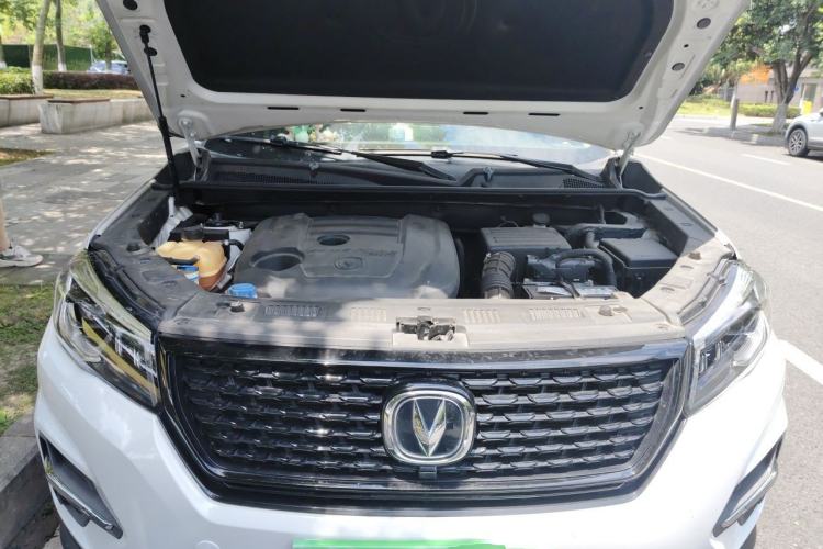 Used CHANGAN CS75 2021 Honor Million Edition 280T DCT Navigation Model Engine Bay