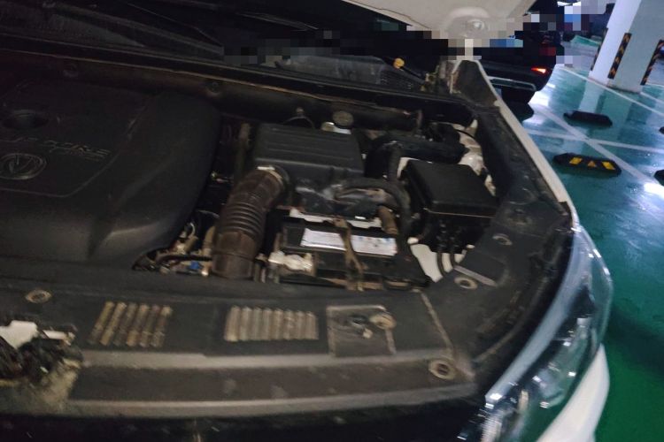 Used CHANGAN CS75 2021 Honor Million Edition 280T DCT Luxury Model Engine Bay Left