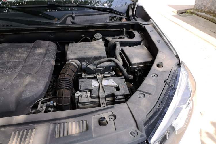 Used CHANGAN CS75 2021 Honor Million Edition 280T Manual Elite Model Engine Bay Left