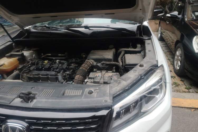 Used CHANGAN CS75 2021 Honor Million Edition 280T DCT Luxury Model Engine Bay Left