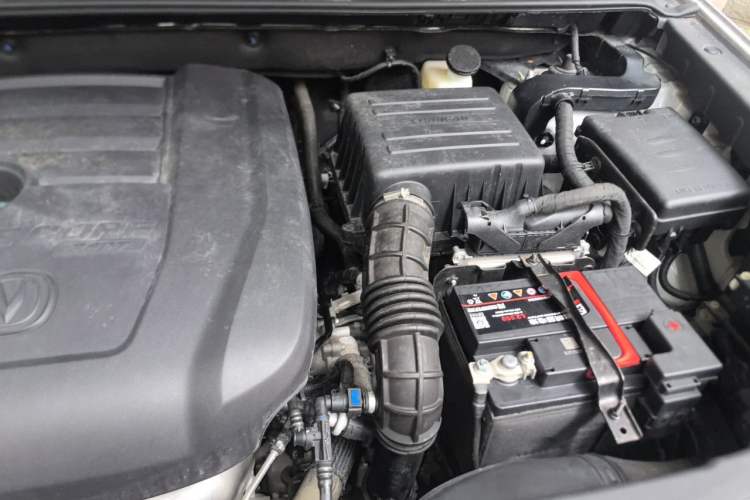 Used CHANGAN CS75 2021 Honor Million Edition 280T DCT Luxury Model Engine Bay Left