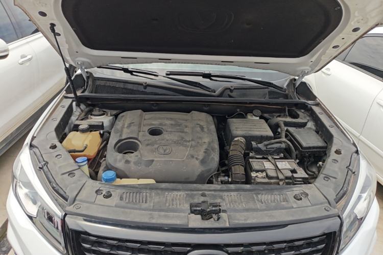 Used CHANGAN CS75 2021 Honor Million Edition 280T DCT Luxury Model Engine Bay