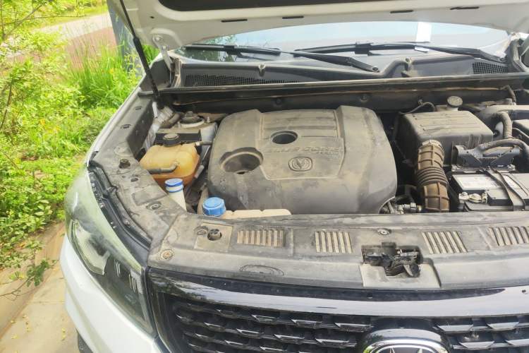 Used CHANGAN CS75 2021 Honor Million Edition 280T DCT Prestige Model Engine Bay Right