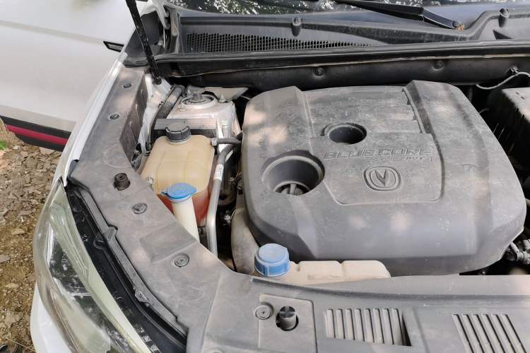 Used CHANGAN CS75 2021 Honor Million Edition 280T Manual Elite Model Engine Bay Right