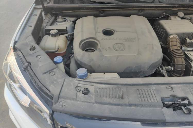 Used CHANGAN CS75 2021 Honor Million Edition 280T DCT Luxury Model Engine Bay Right