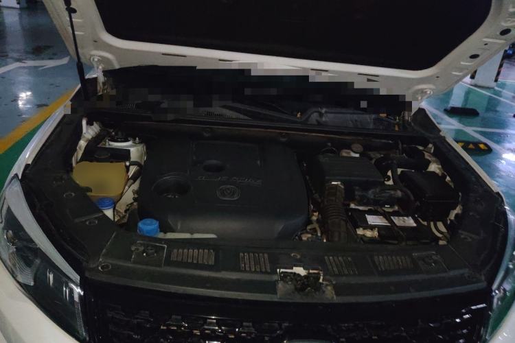 Used CHANGAN CS75 2021 Honor Million Edition 280T DCT Luxury Model Engine Bay