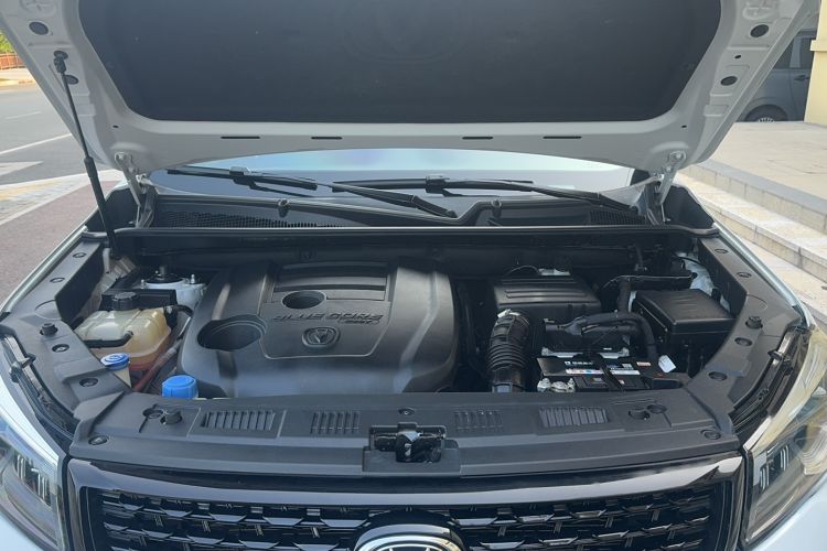 Used CHANGAN CS75 2021 Honor Million Edition 280T DCT Luxury Model Engine Bay