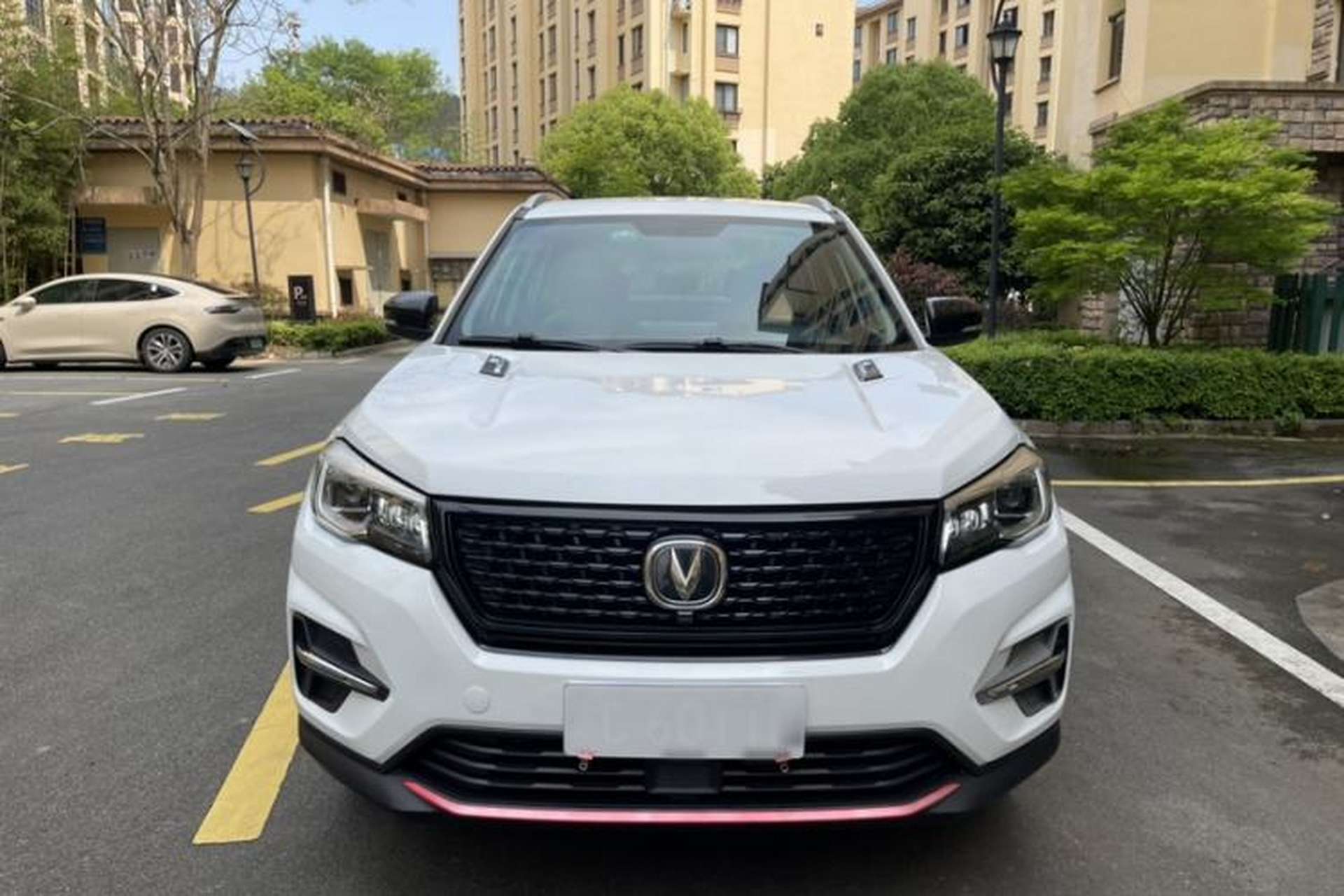 Used CHANGAN CS75 2021 Honor Million Edition 280T DCT Luxury Model Exterior 1