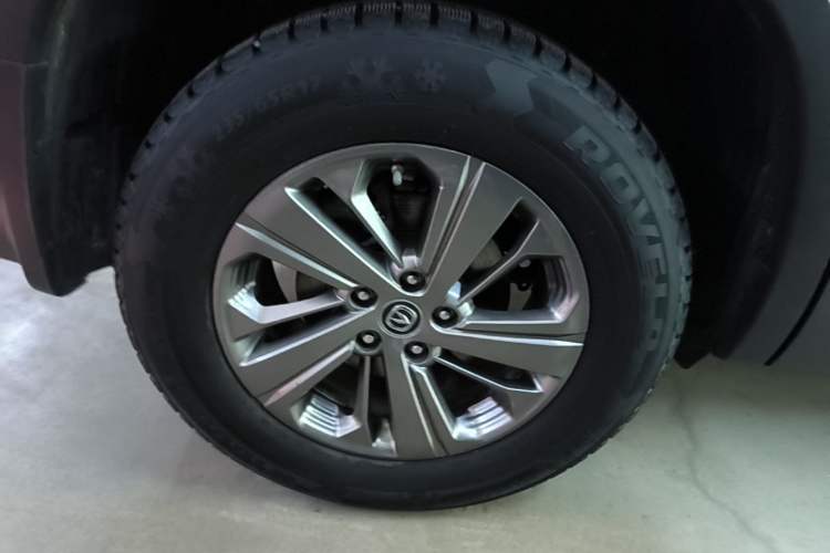 Used CHANGAN CS75 2021 Honor Million Edition 280T DCT Luxury Model Exterior 2