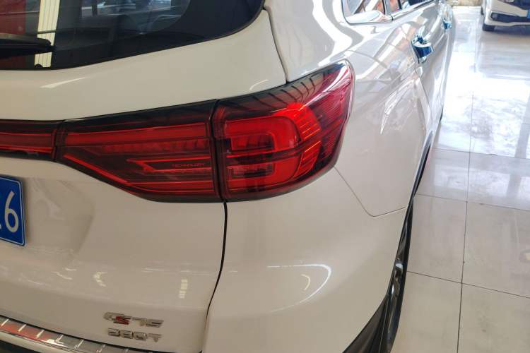 Used CHANGAN CS75 2021 Honor Million Edition 280T DCT Prestige Model Exterior 3