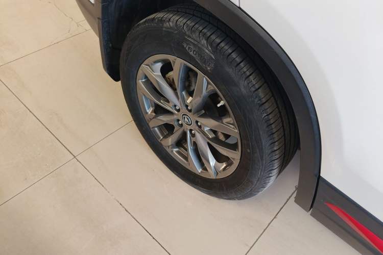 Used CHANGAN CS75 2021 Honor Million Edition 280T DCT Prestige Model Exterior 5