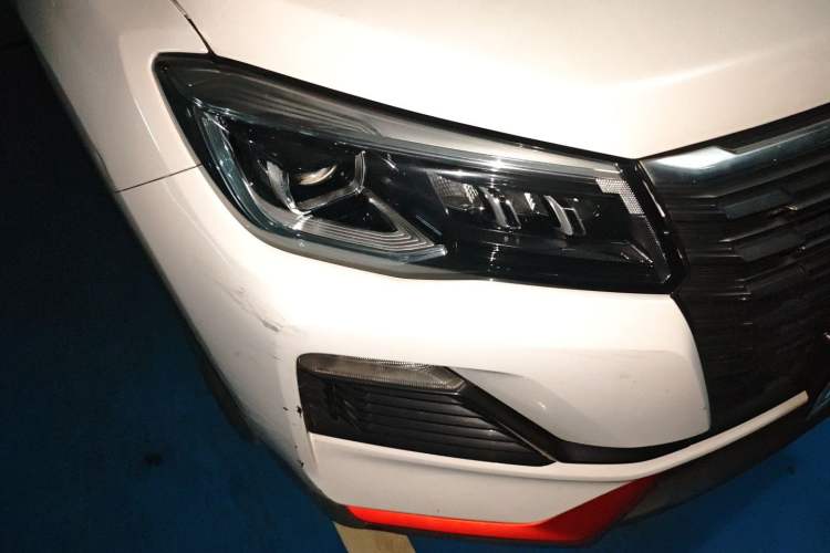 Used CHANGAN CS75 2021 Honor Million Edition 280T DCT Prestige Model Exterior 6
