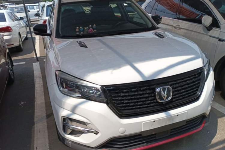 Used CHANGAN CS75 2021 Honor Million Edition 280T DCT Luxury Model Front Right 45 Deg
