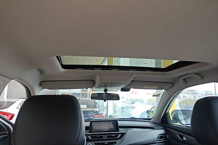 Used CHANGAN CS75 2021 Honor Million Edition 280T DCT Luxury Model Headliner