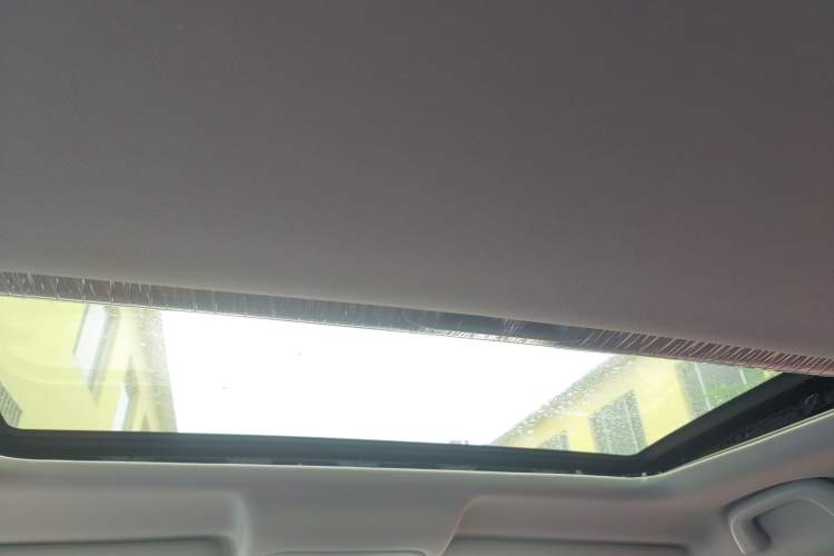 Used CHANGAN CS75 2021 Honor Million Edition 280T DCT Luxury Model Headliner