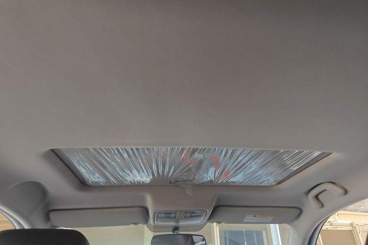 Used CHANGAN CS75 2021 Honor Million Edition 280T DCT Luxury Model Headliner