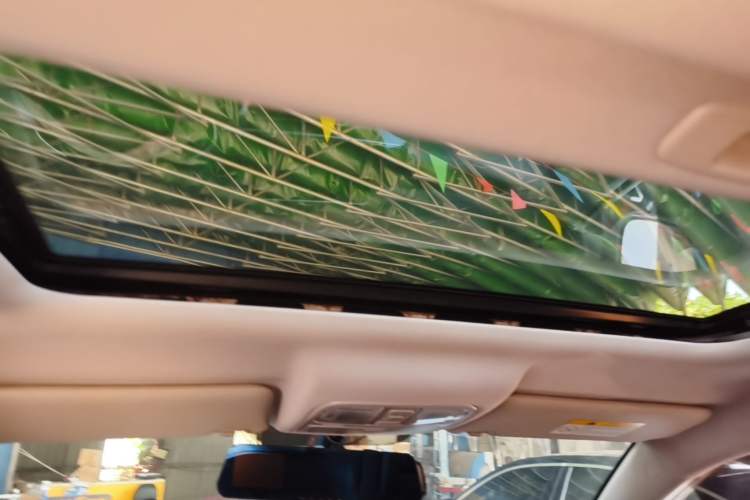 Used CHANGAN CS75 2021 Honor Million Edition 280T DCT Luxury Model Headliner