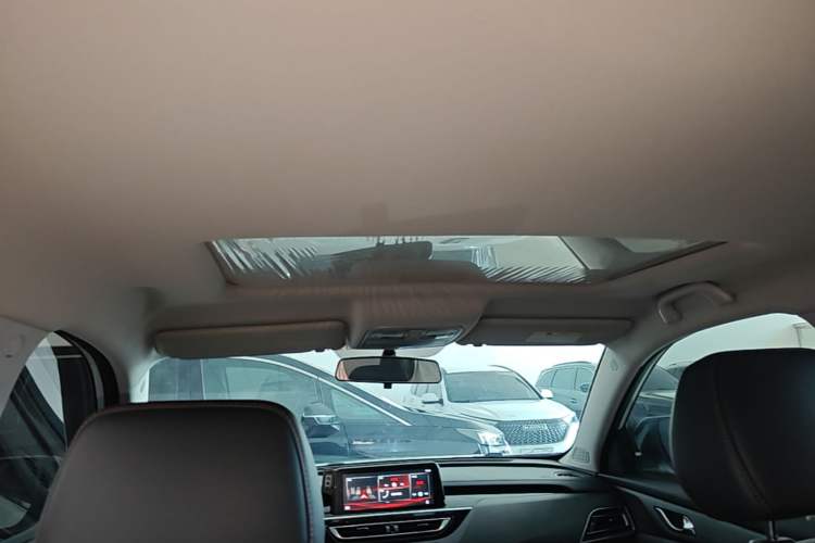 Used CHANGAN CS75 2021 Honor Million Edition 280T DCT Luxury Model Headliner