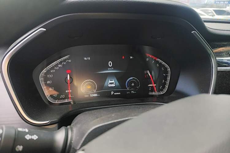 Used CHANGAN CS75 2021 Honor Million Edition 280T DCT Prestige Model Instrument Cluster