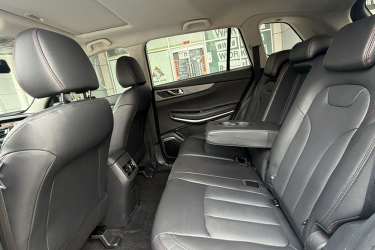 Used CHANGAN CS75 2021 Honor Million Edition 280T DCT Luxury Model Interior 2