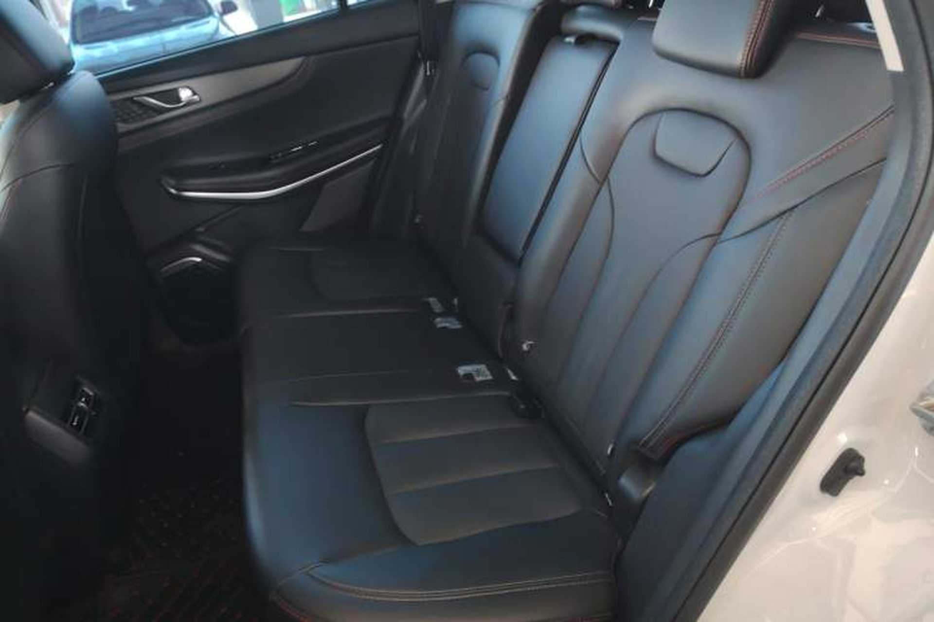 Used CHANGAN CS75 2021 Honor Million Edition 280T DCT Luxury Model Interior 4