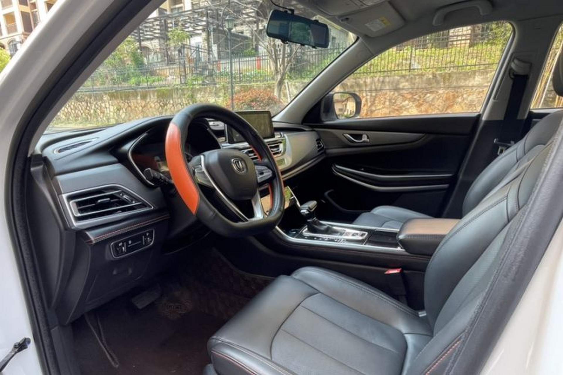 Used CHANGAN CS75 2021 Honor Million Edition 280T DCT Luxury Model Interior 4