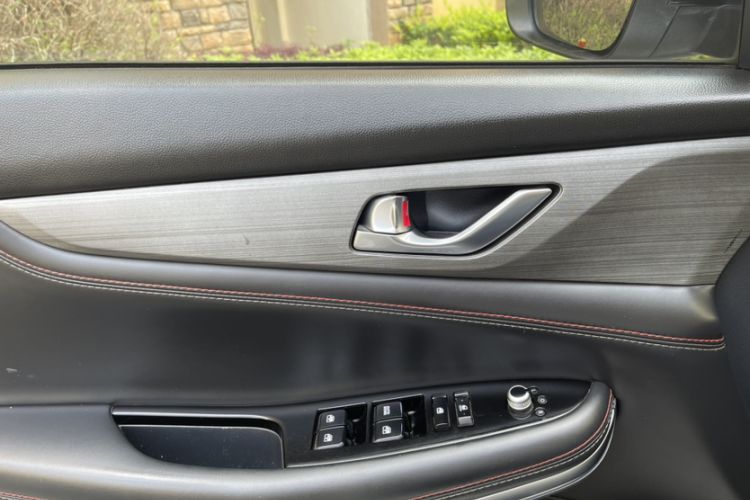 Used CHANGAN CS75 2021 Honor Million Edition 280T DCT Luxury Model Interior 6
