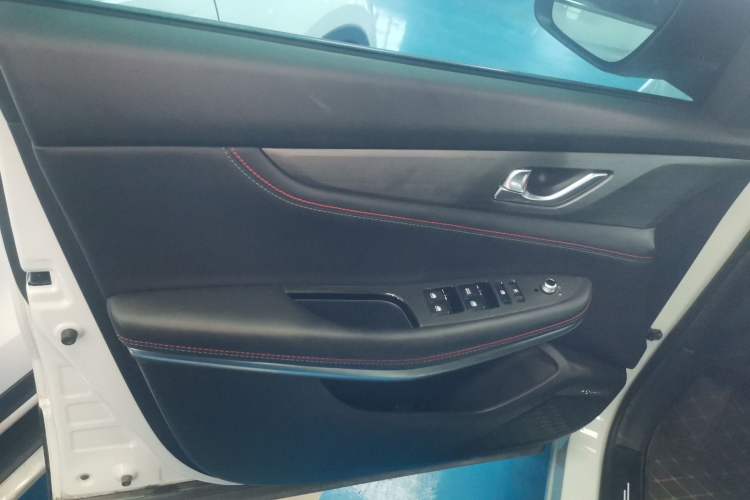 Used CHANGAN CS75 2021 Honor Million Edition 280T DCT Luxury Model Left Front Door Interior