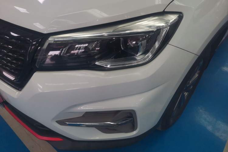 Used CHANGAN CS75 2021 Honor Million Edition 280T DCT Luxury Model Left Front Headlight