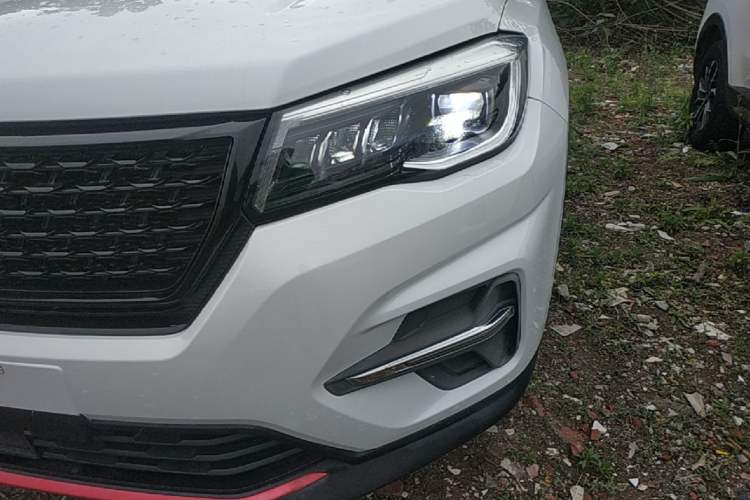 Used CHANGAN CS75 2021 Honor Million Edition 280T DCT Prestige Model Left Front Headlight