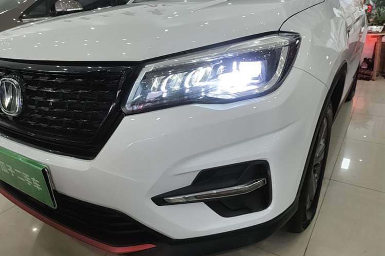 Used CHANGAN CS75 2021 Honor Million Edition 280T DCT Luxury Model Left Front Headlight
