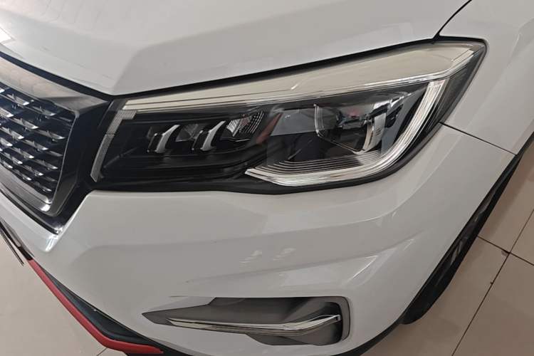 Used CHANGAN CS75 2021 Honor Million Edition 280T DCT Luxury Model Left Front Headlight