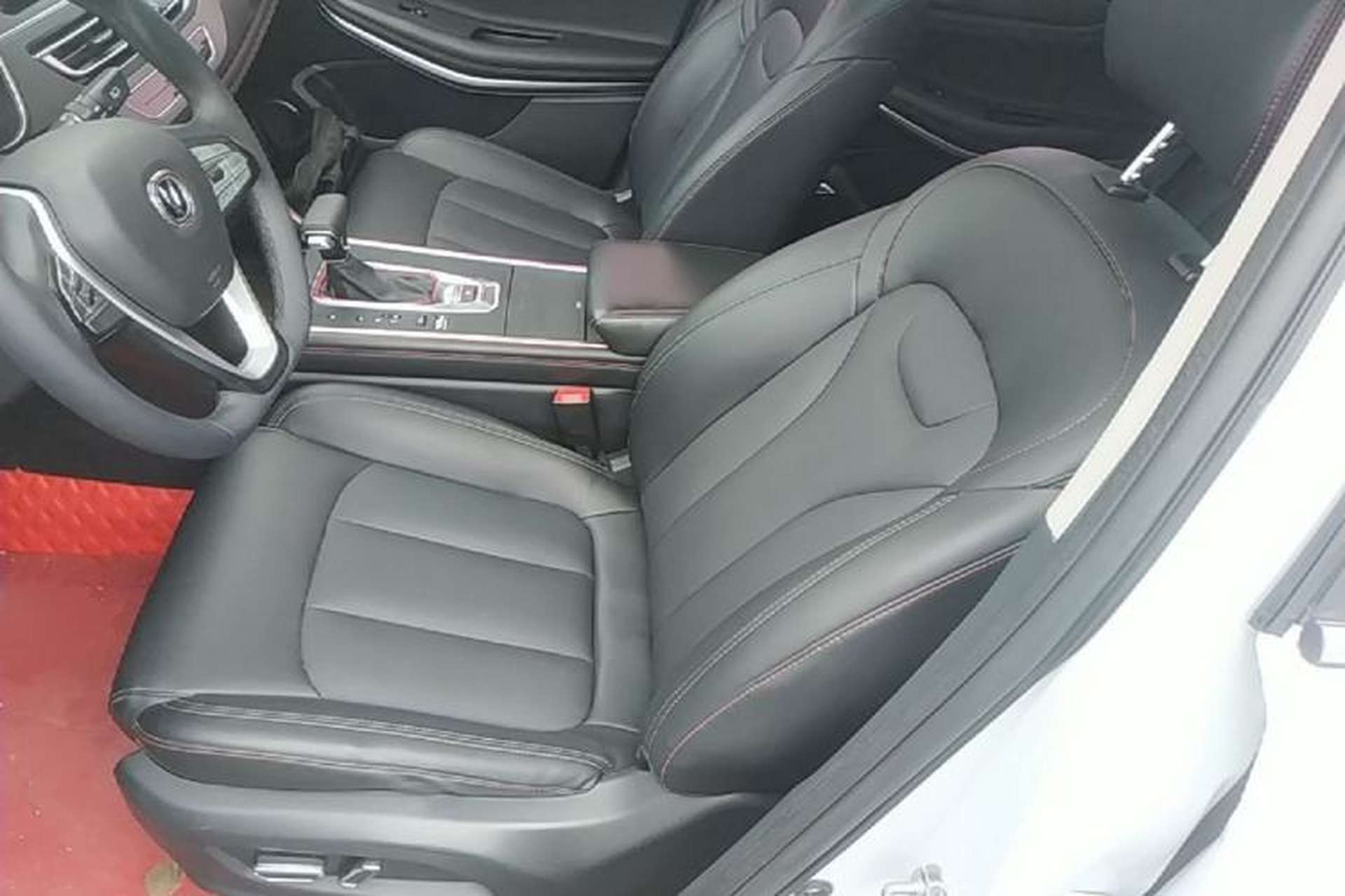 Used CHANGAN CS75 2021 Honor Million Edition 280T DCT Prestige Model Left Front Seat
